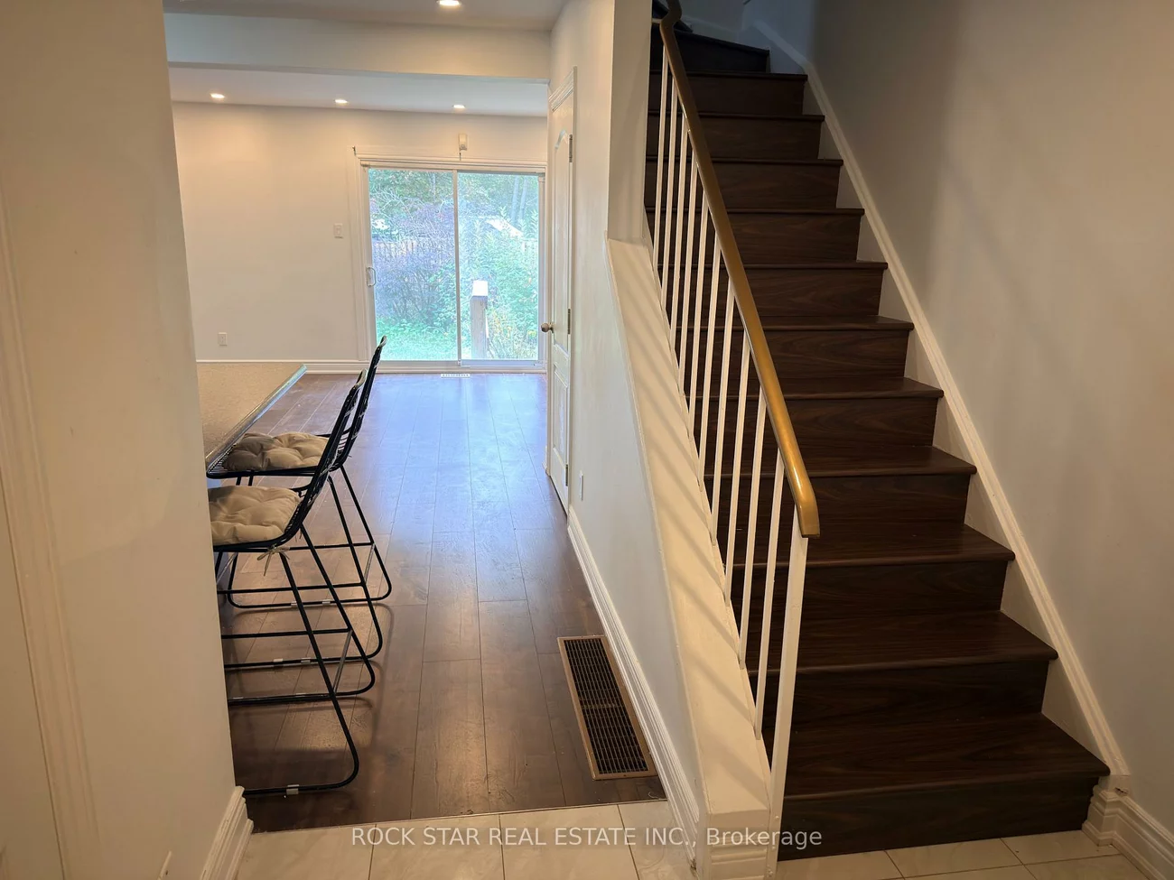 15, Hardcastle, Central Park, Brampton