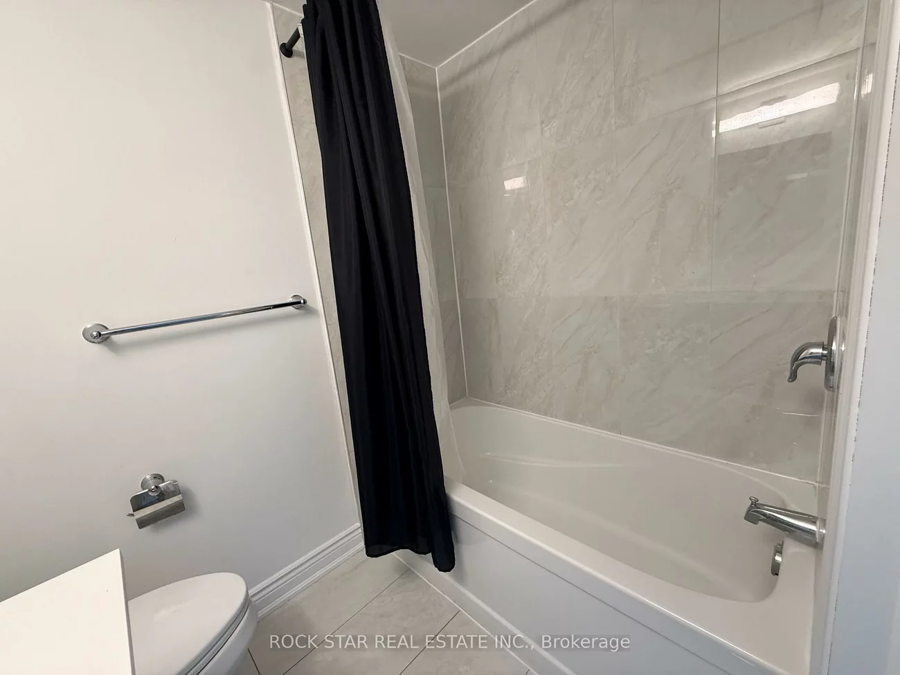 15, Hardcastle, Central Park, Brampton