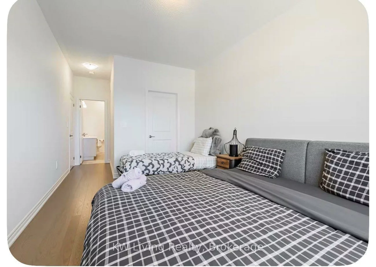 72, Bermondsey, Bram West, Brampton