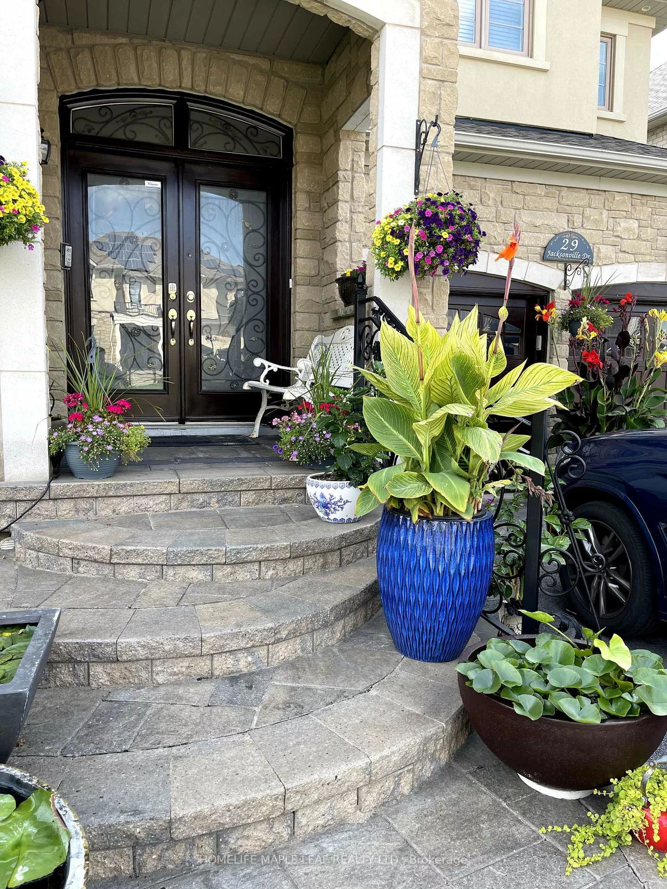 29, Jacksonville, Vales of Castlemore, Brampton