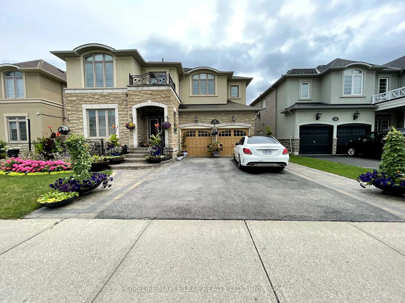 29, Jacksonville, Vales of Castlemore, Brampton