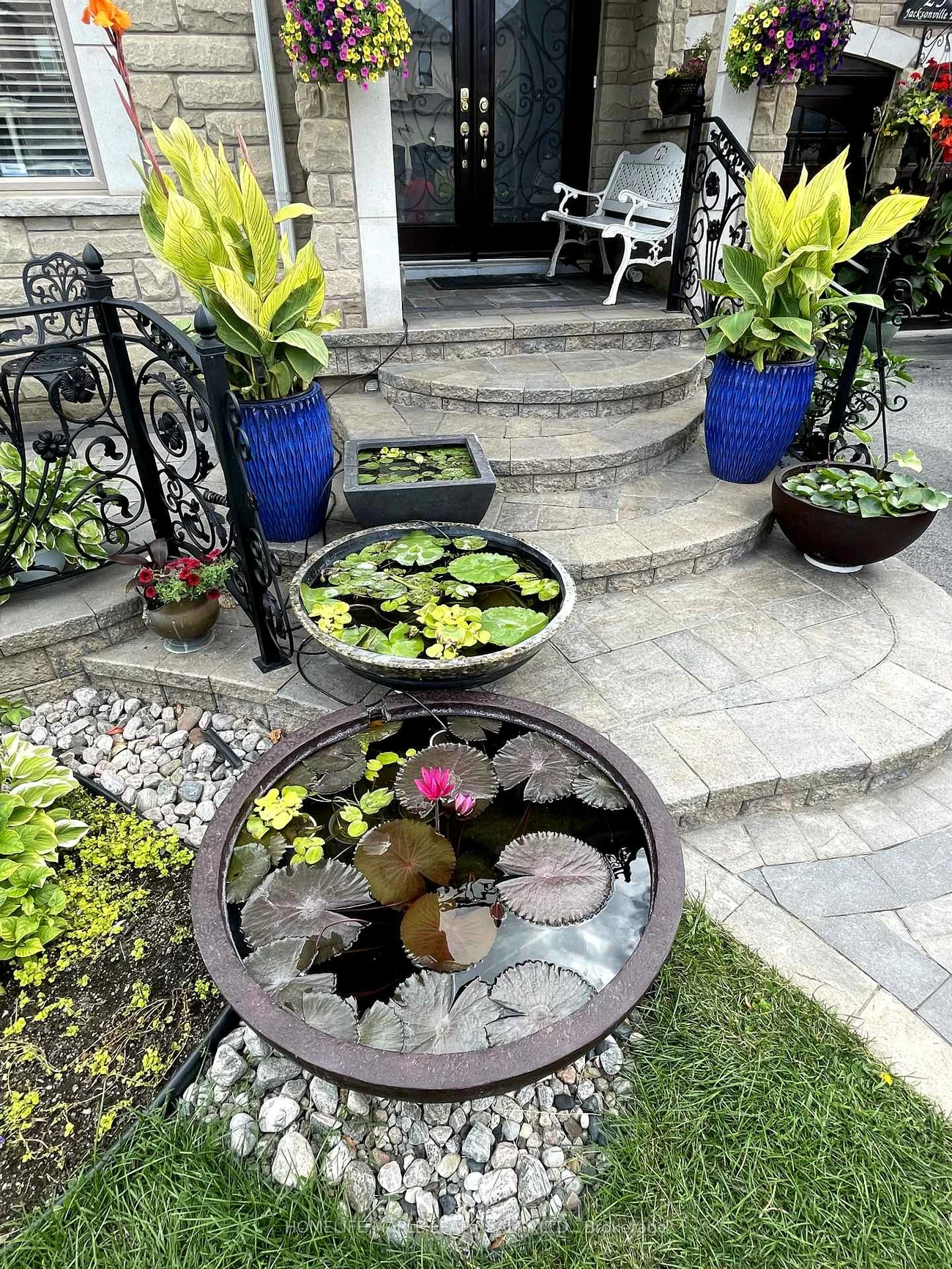 29, Jacksonville, Vales of Castlemore, Brampton