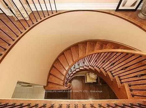 29, Jacksonville, Vales of Castlemore, Brampton