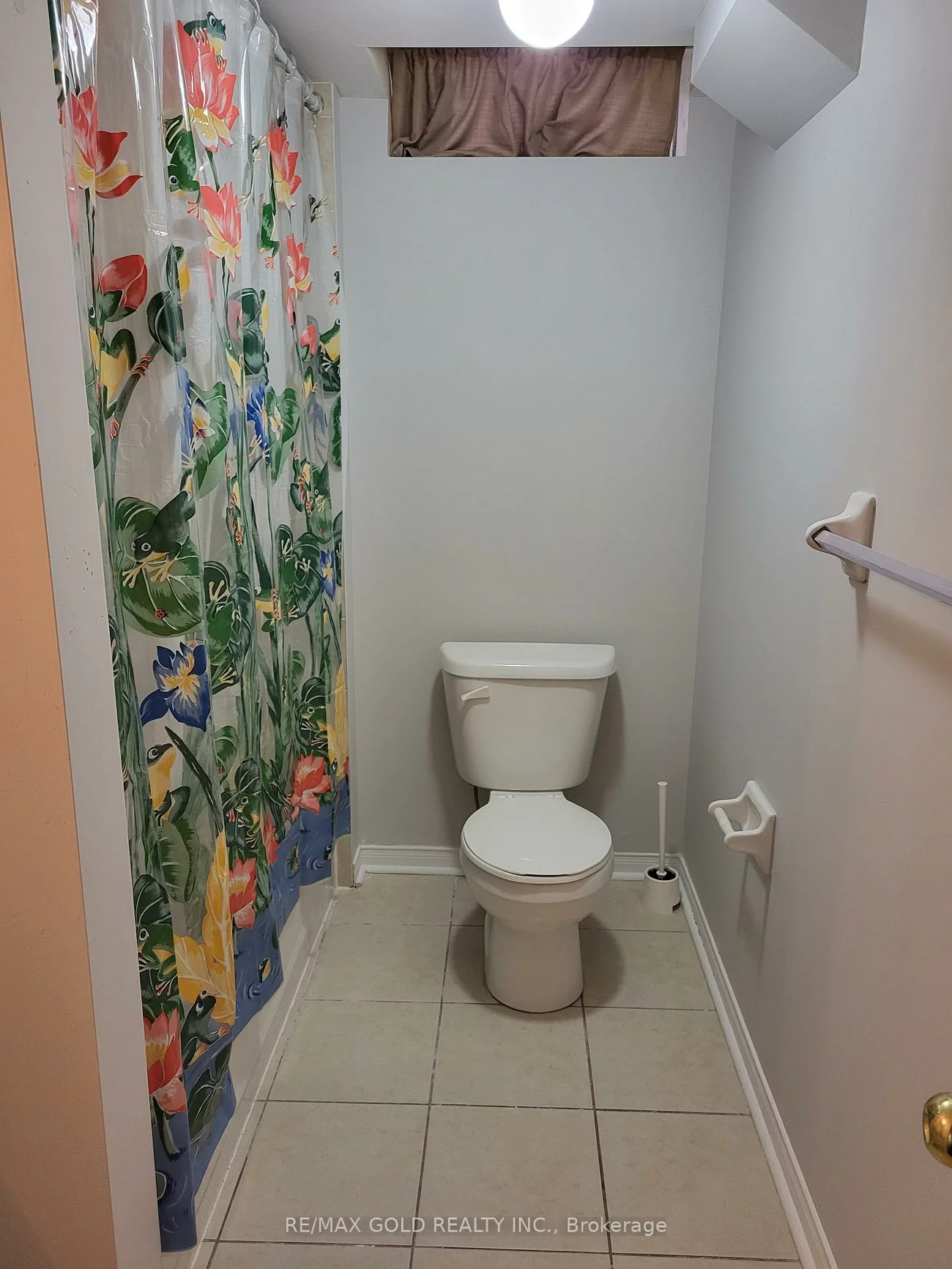 12, Lillian, Sandringham-Wellington, Brampton