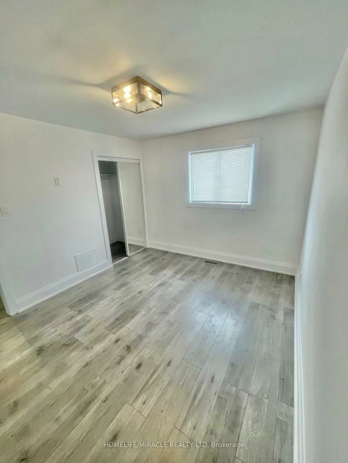 21, Ecclestone, Brampton West, Brampton