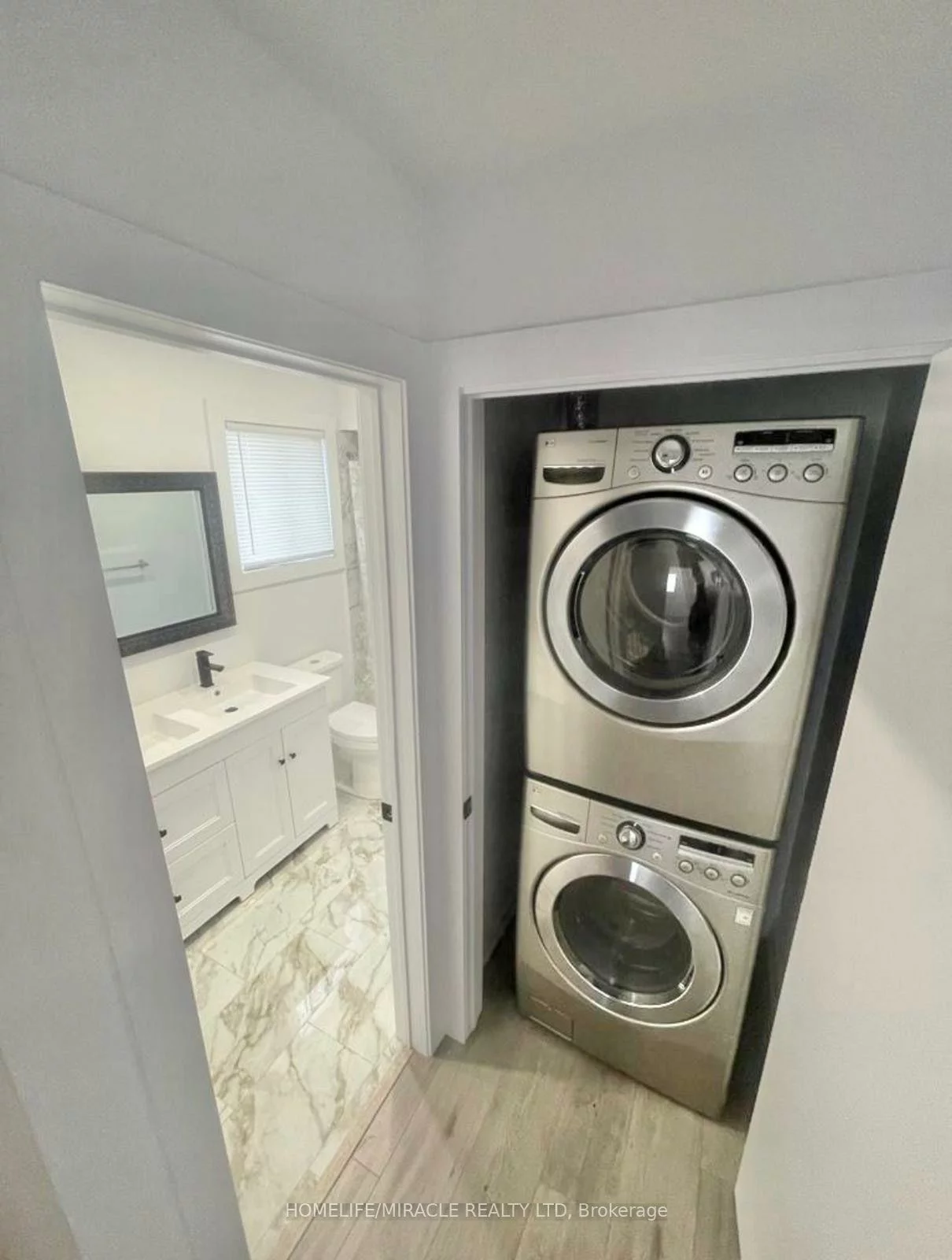 21, Ecclestone, Brampton West, Brampton