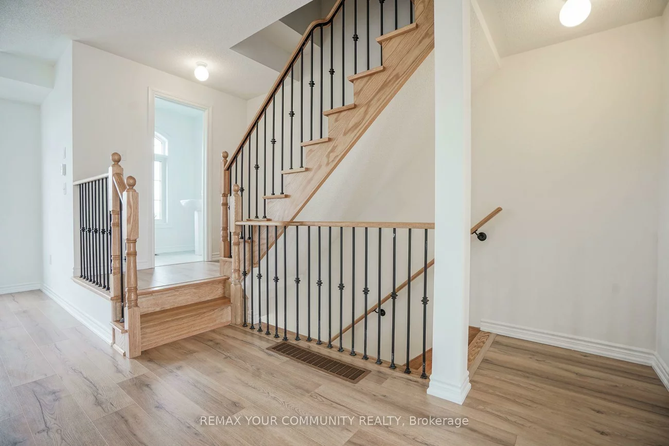 13, Gilford, Credit Valley, Brampton