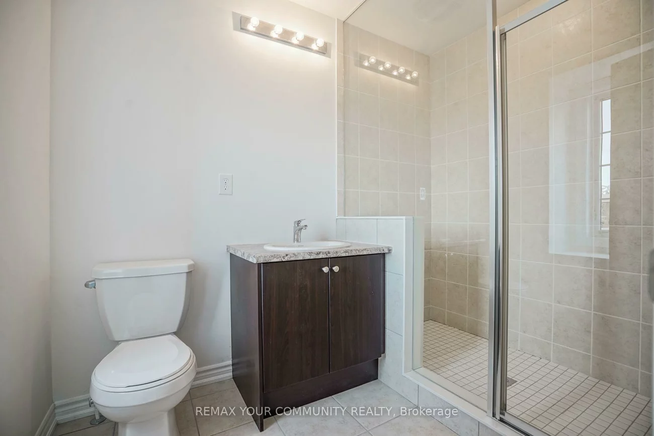 13, Gilford, Credit Valley, Brampton