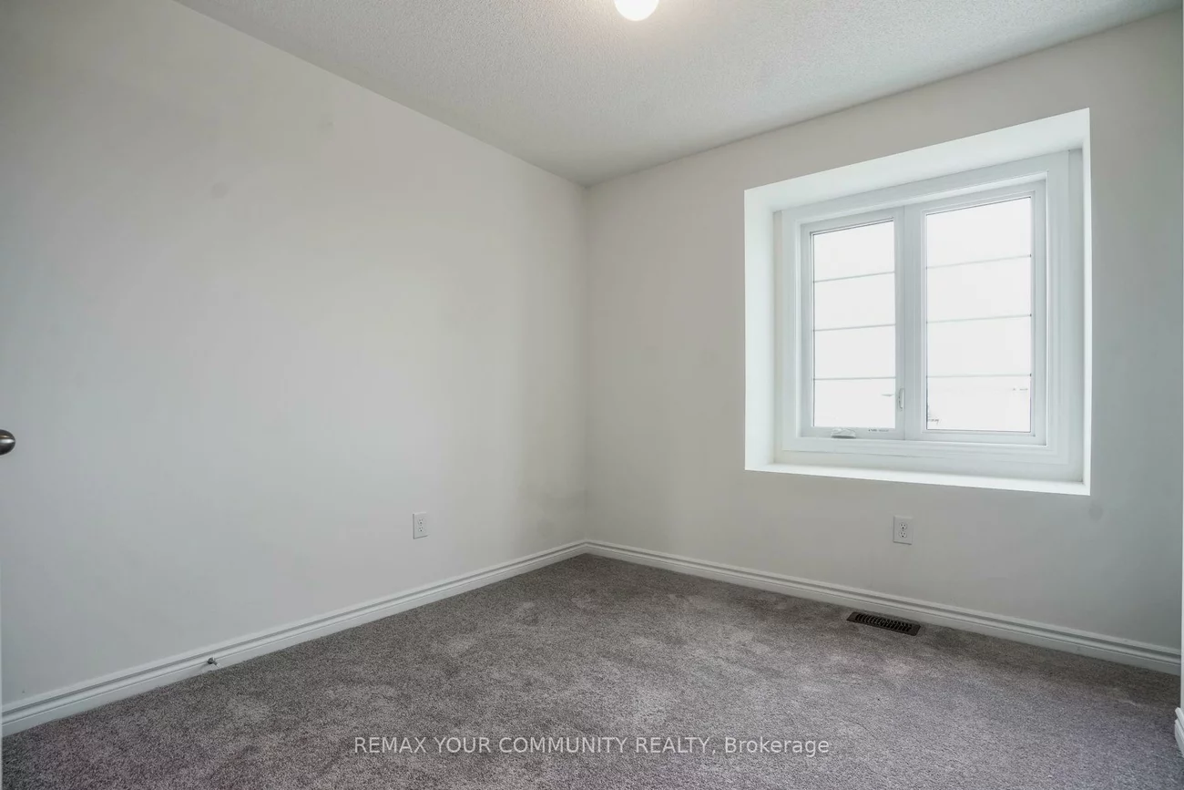 13, Gilford, Credit Valley, Brampton