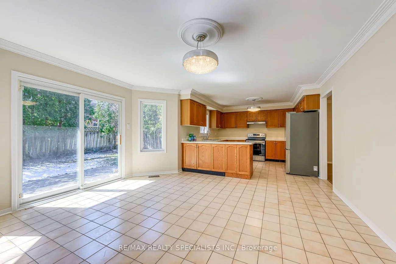 102, Sunforest, Heart Lake West, Brampton
