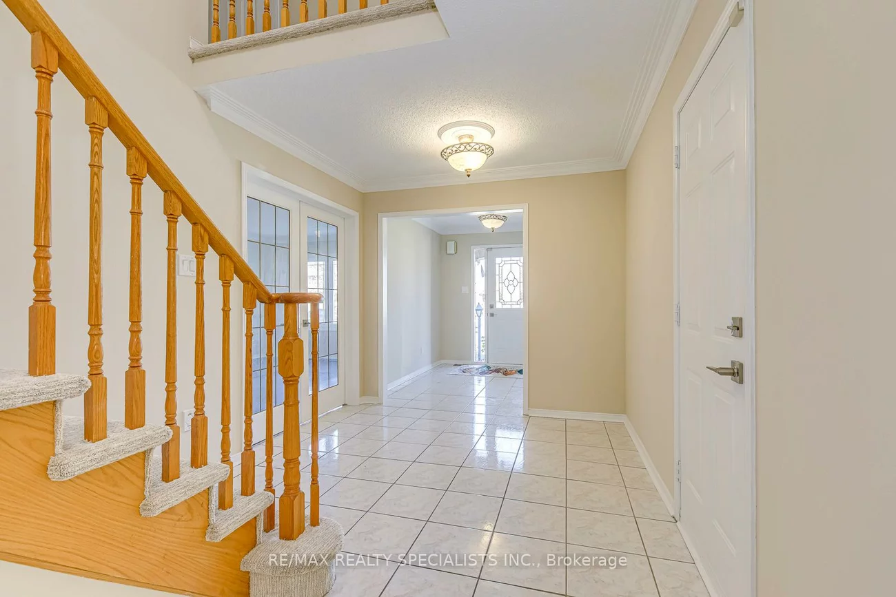 102, Sunforest, Heart Lake West, Brampton