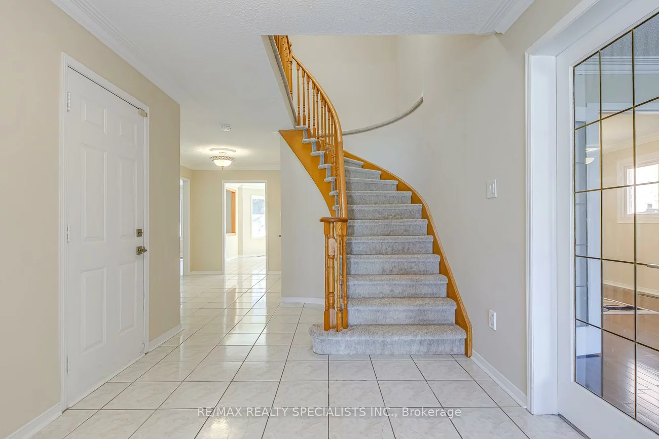 102, Sunforest, Heart Lake West, Brampton