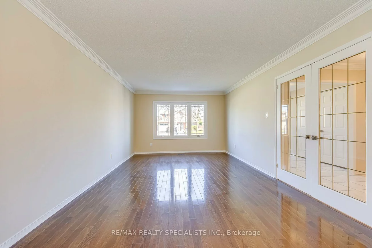 102, Sunforest, Heart Lake West, Brampton