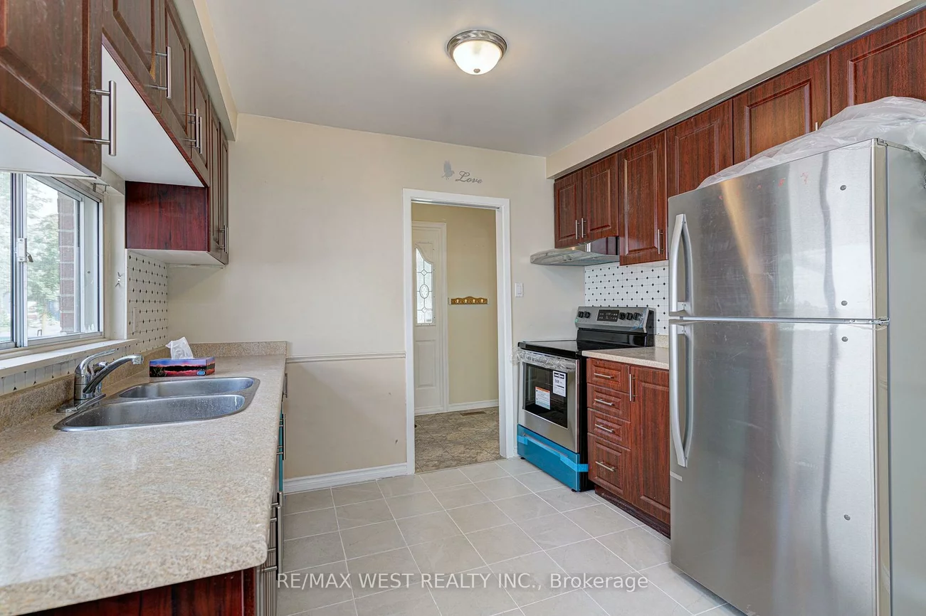 18, Glenforest, Northgate, Brampton