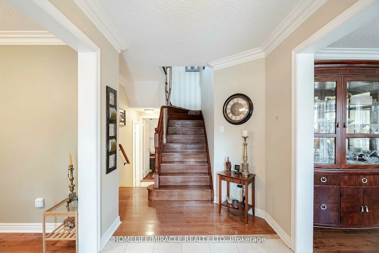 129, Van Scott, Northwest Sandalwood Parkway, Brampton