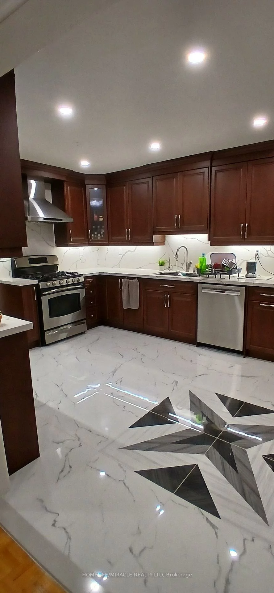 97, Wildberry, Sandringham-Wellington, Brampton