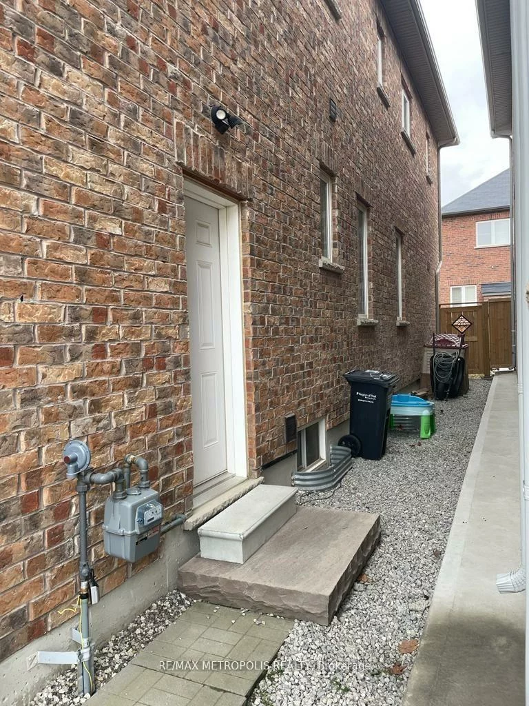 472, Brisdale, Northwest Brampton, Brampton