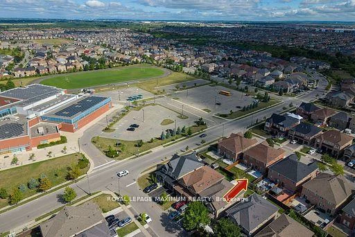 8, Tustin, Bram East, Brampton