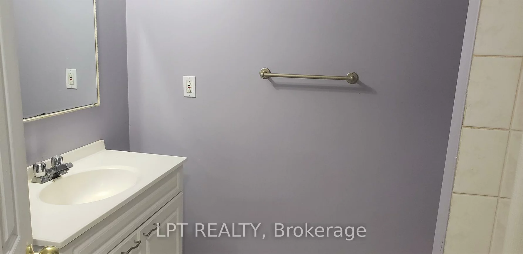 81, Shady Pine, Sandringham-Wellington, Brampton