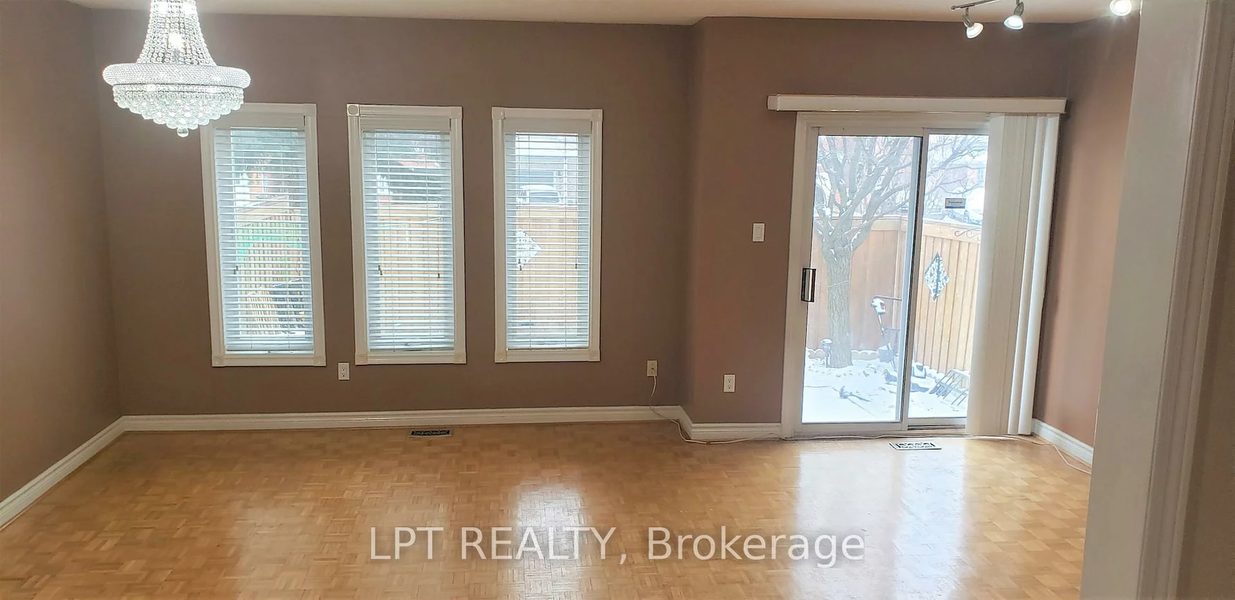 81, Shady Pine, Sandringham-Wellington, Brampton