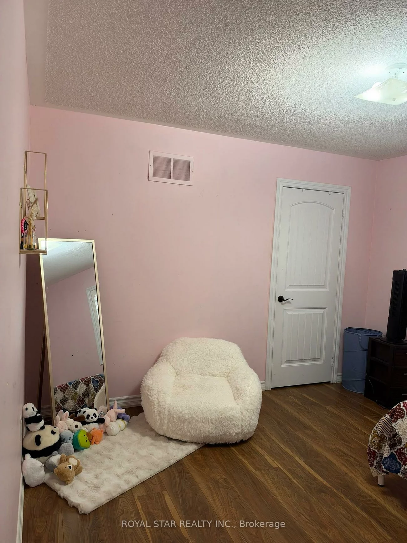 80, Summitgreen, Sandringham-Wellington, Brampton