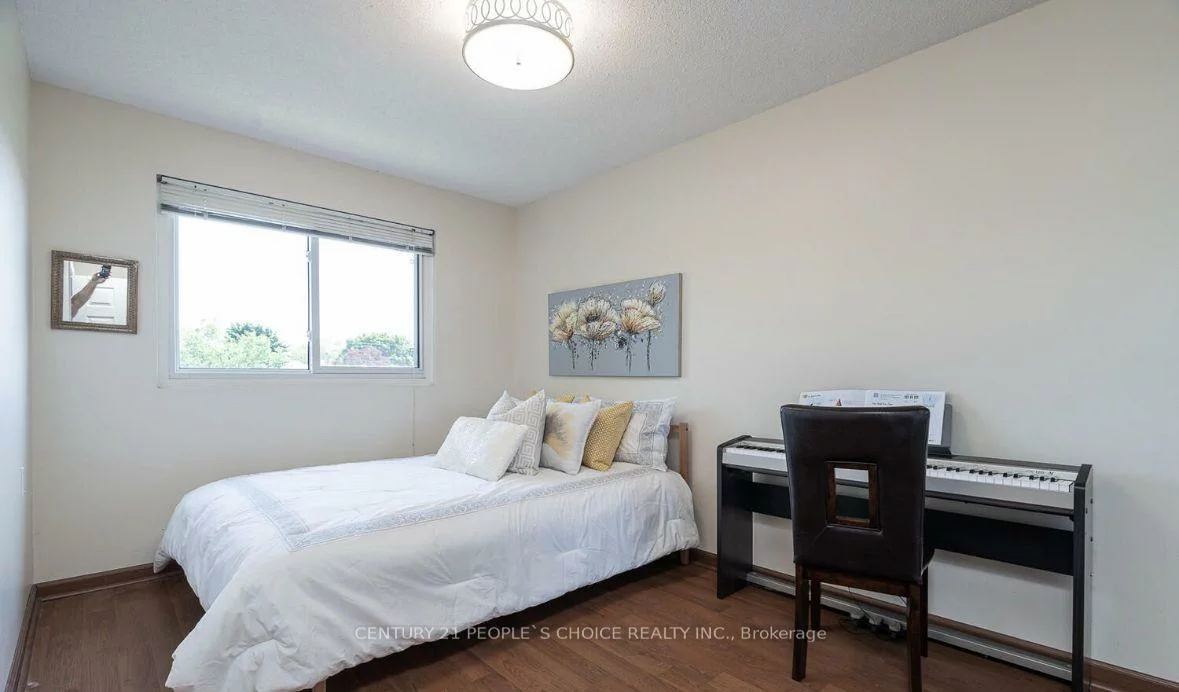 21, Rawling, Heart Lake East, Brampton