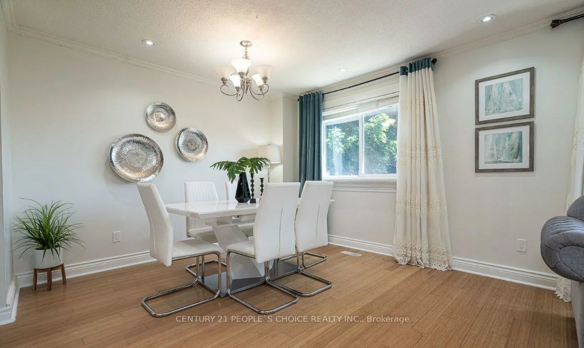 21, Rawling, Heart Lake East, Brampton