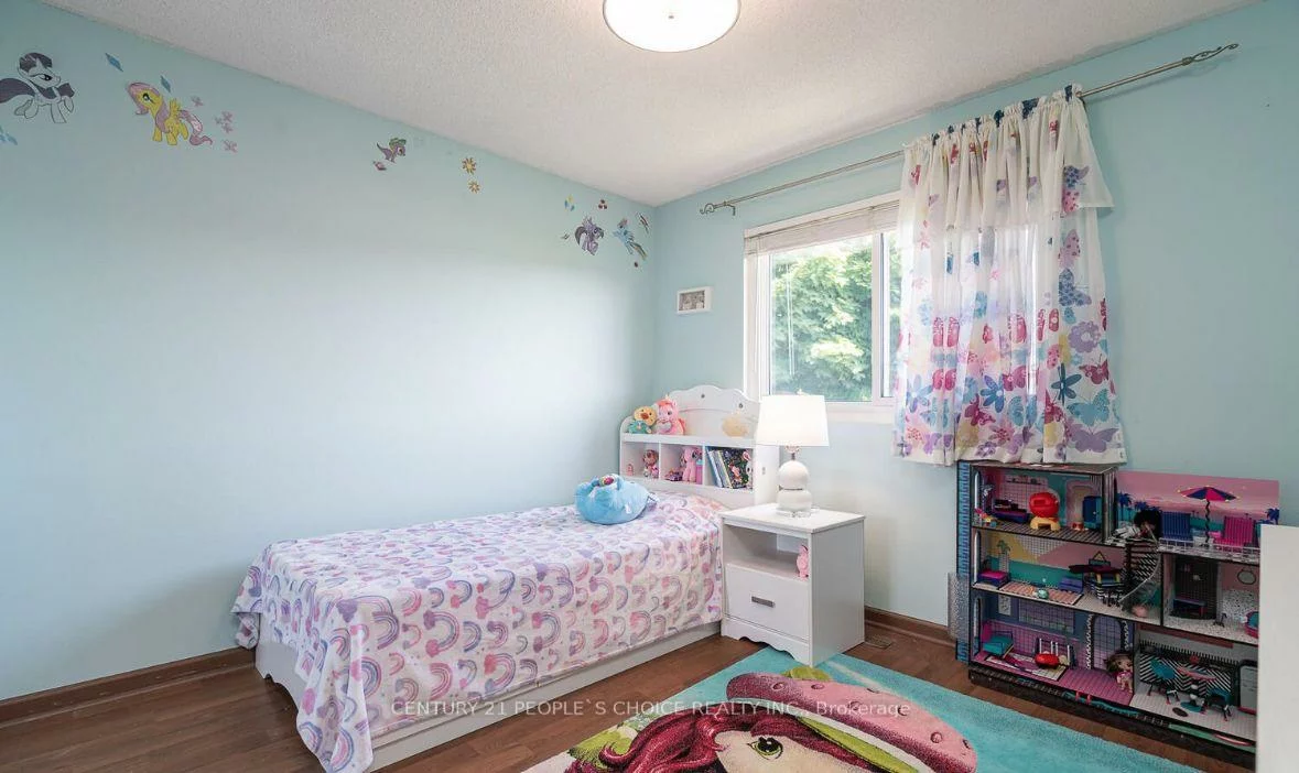 21, Rawling, Heart Lake East, Brampton