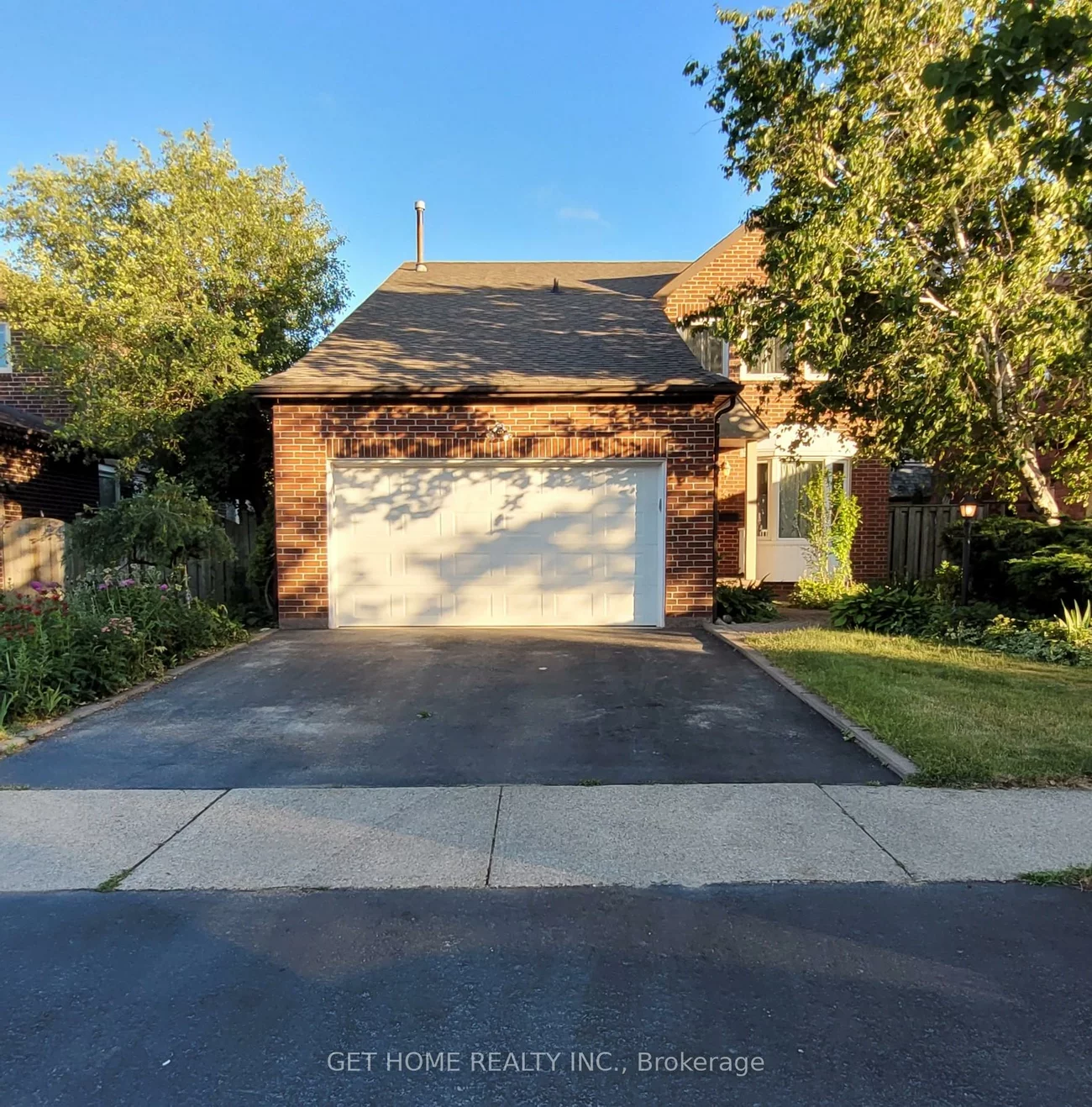 32, Torrance Woods, Fletcher's West, Brampton