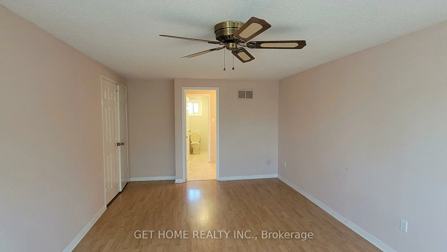 32, Torrance Woods, Fletcher's West, Brampton