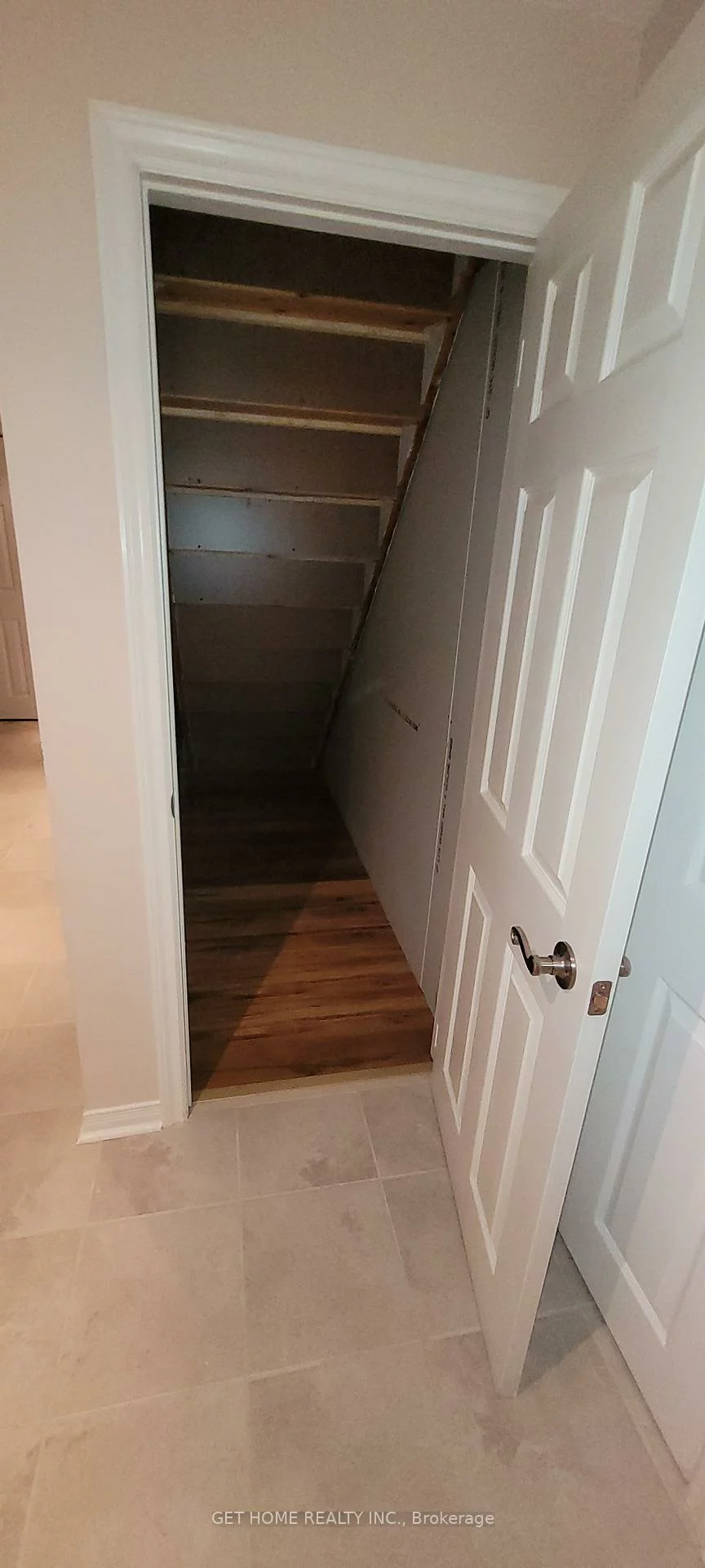 32, Torrance Woods, Fletcher's West, Brampton