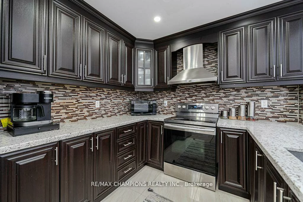 78, Larkspur, Sandringham-Wellington, Brampton
