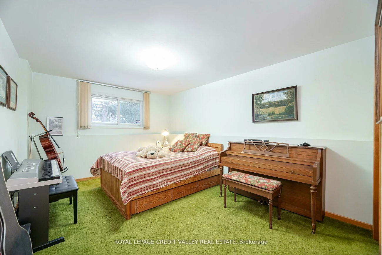 17, Meadowland, Brampton East, Brampton
