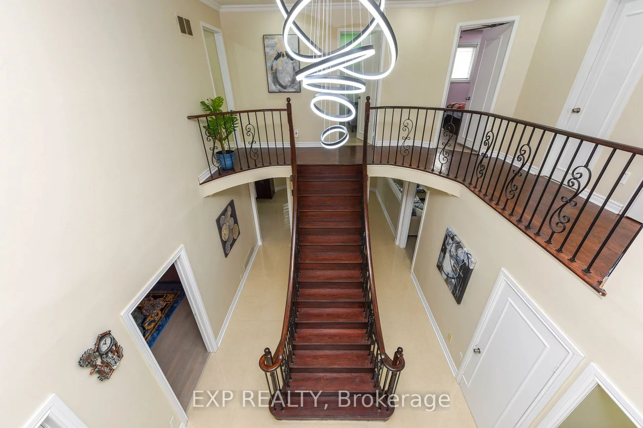 28, Fairlight, Heart Lake West, Brampton