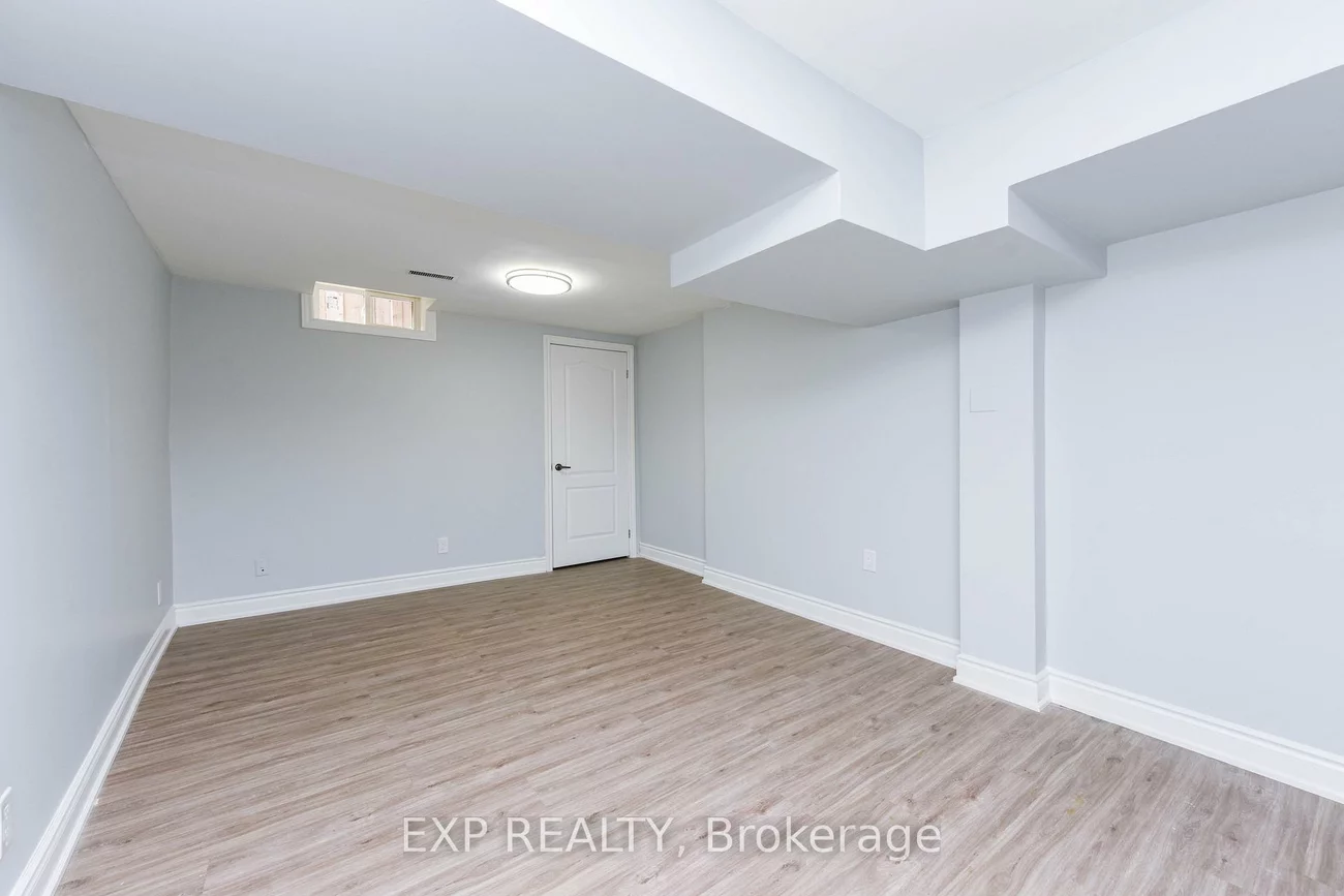 28, Fairlight, Heart Lake West, Brampton
