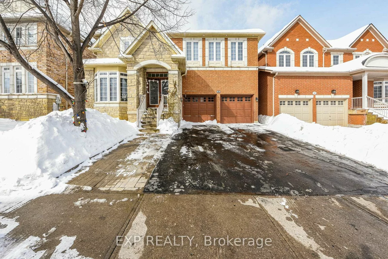 50, Northface, Sandringham-Wellington, Brampton