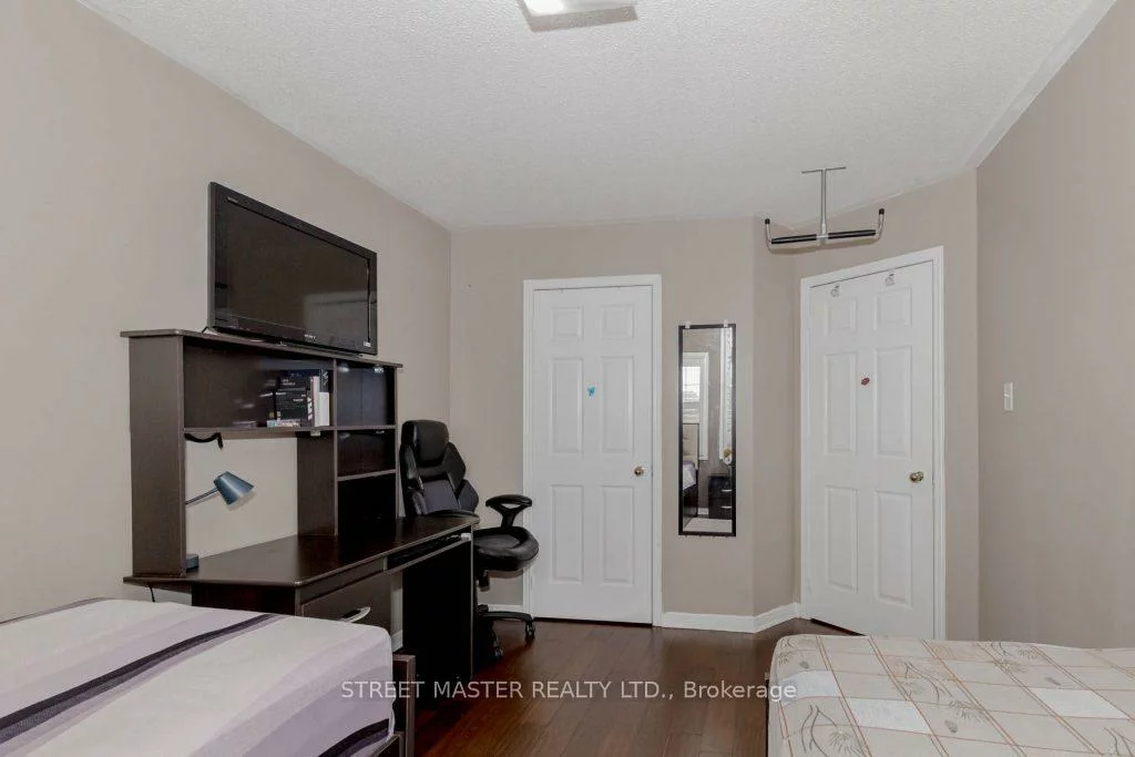 72, Newington, Bram East, Brampton