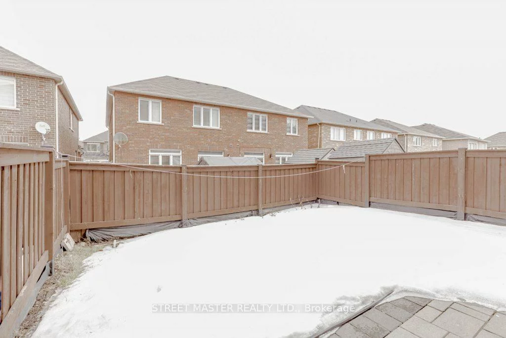 72, Newington, Bram East, Brampton