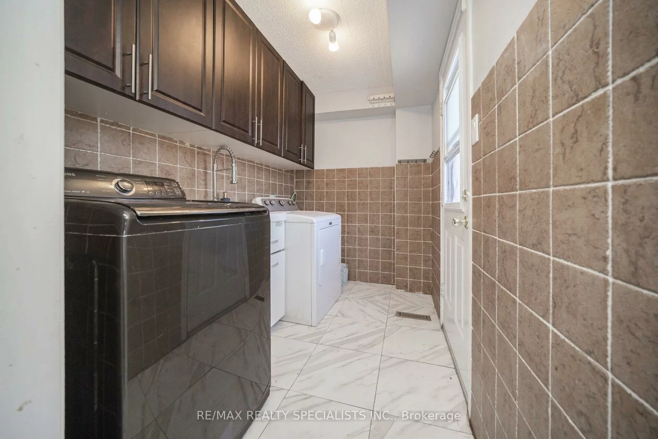 53, Northampton, Westgate, Brampton