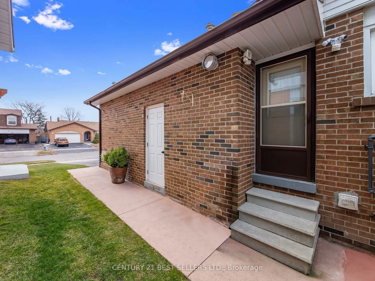 15, Blackthorn, Brampton North, Brampton