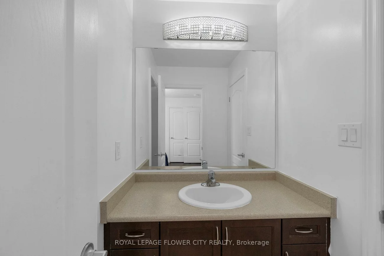22, Vanwood, Vales of Castlemore, Brampton