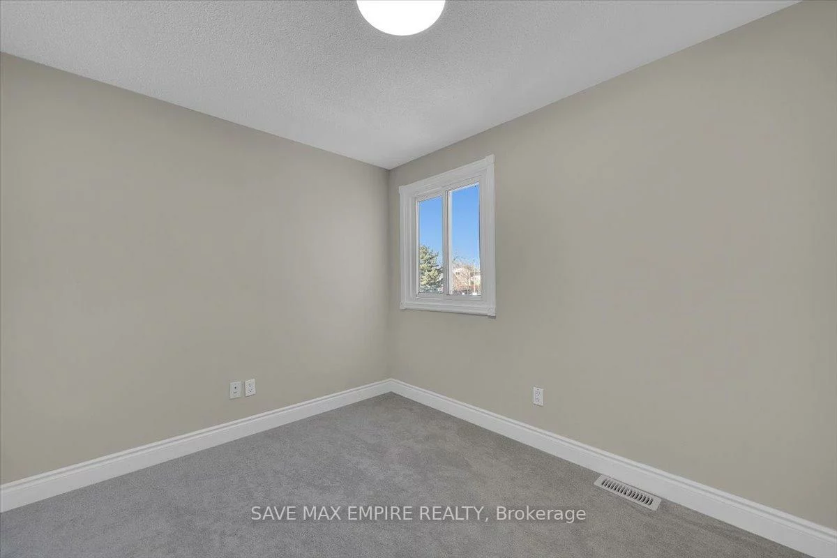 18, Hasting, Central Park, Brampton