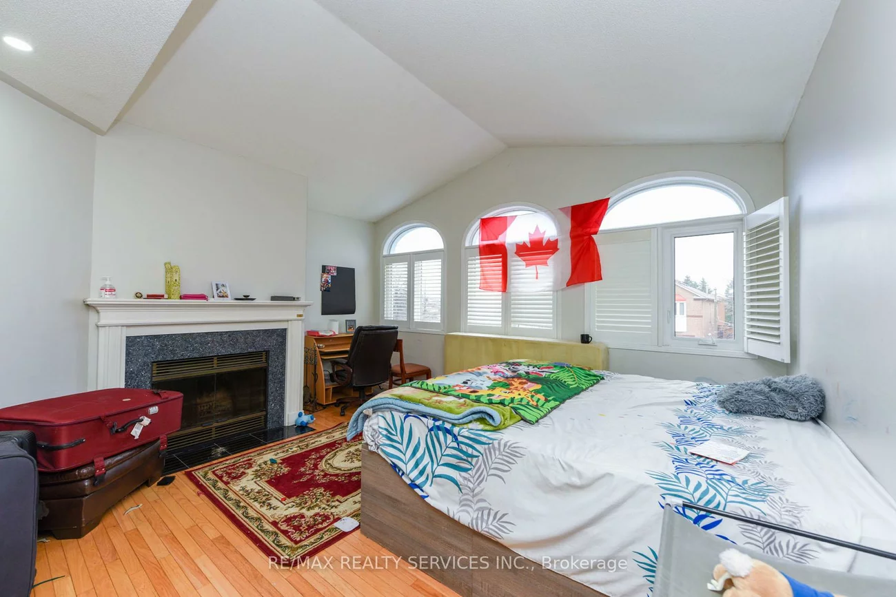 33, Valonia, Brampton North, Brampton