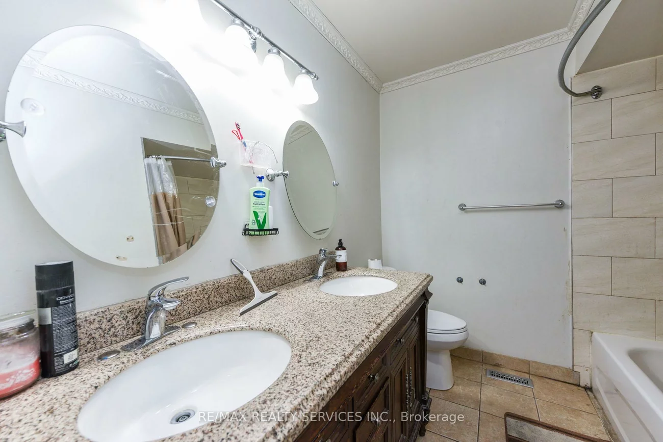 33, Valonia, Brampton North, Brampton