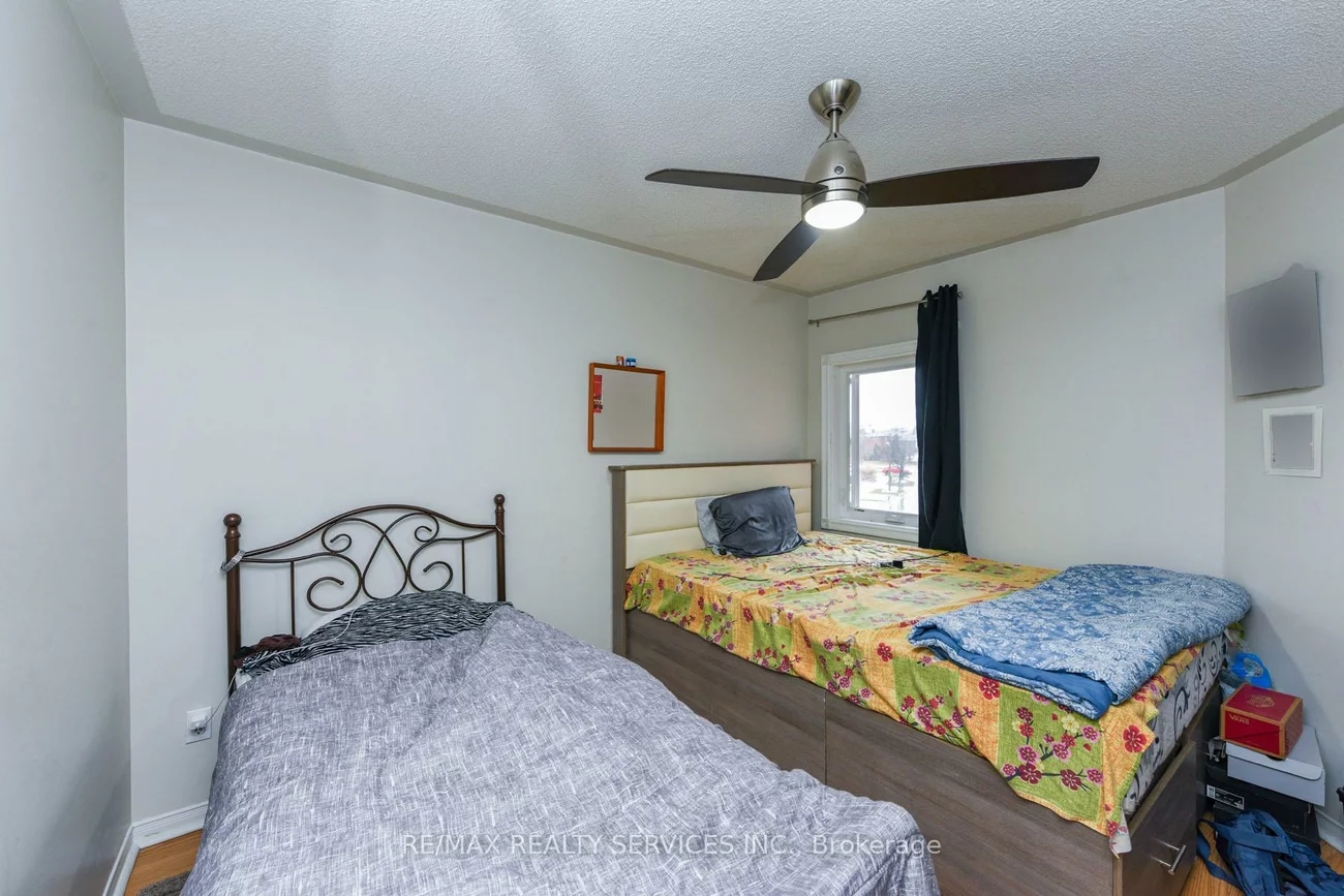 33, Valonia, Brampton North, Brampton