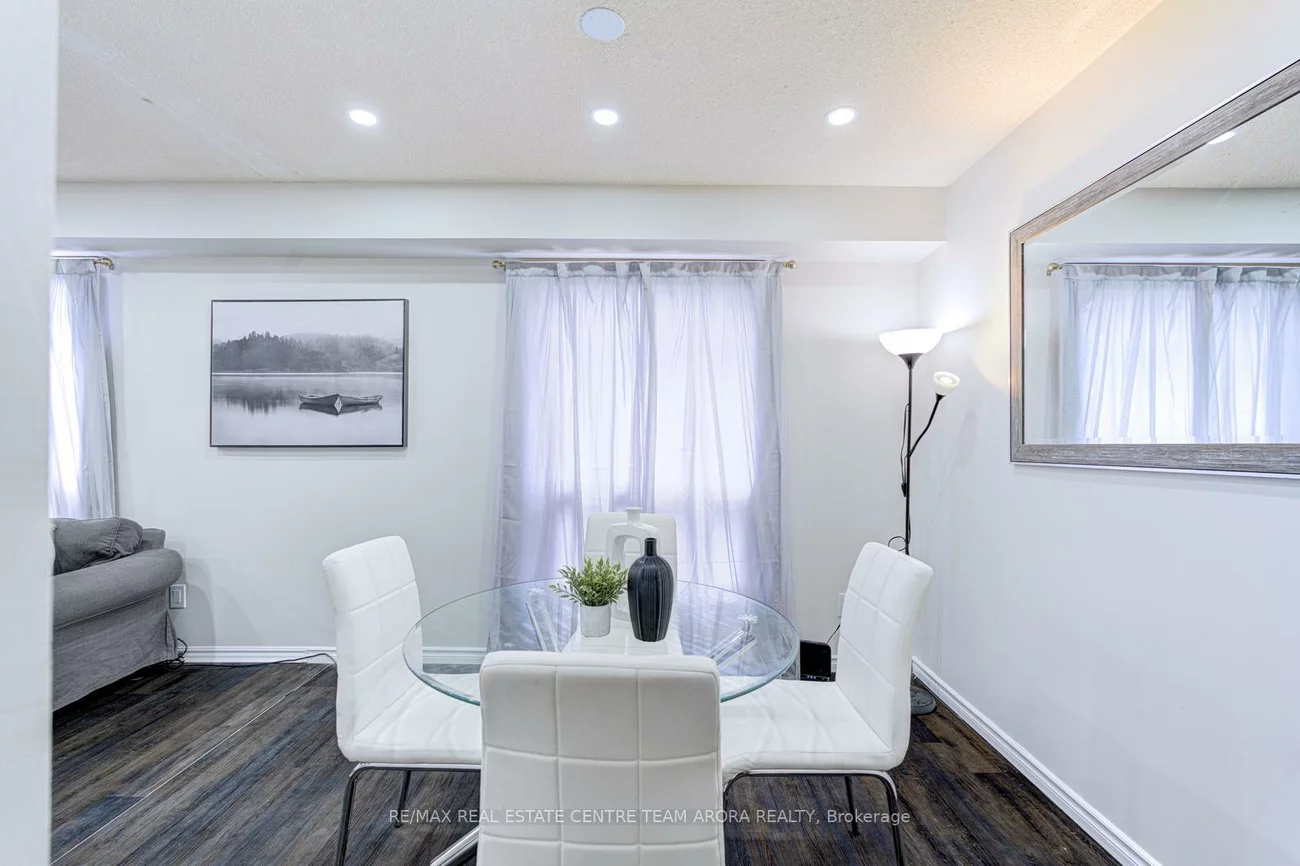 10, Menoke, Heart Lake West, Brampton