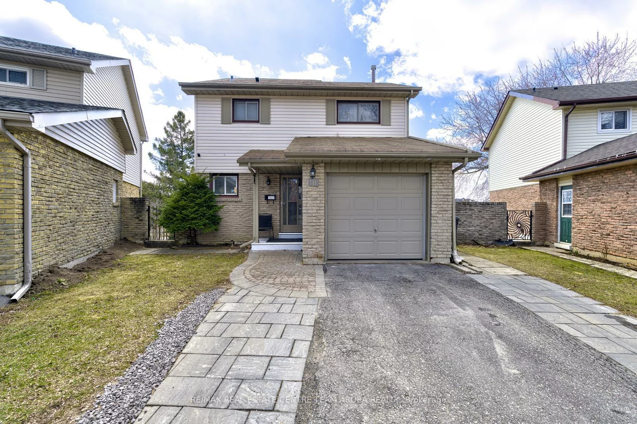 10, Menoke, Heart Lake West, Brampton