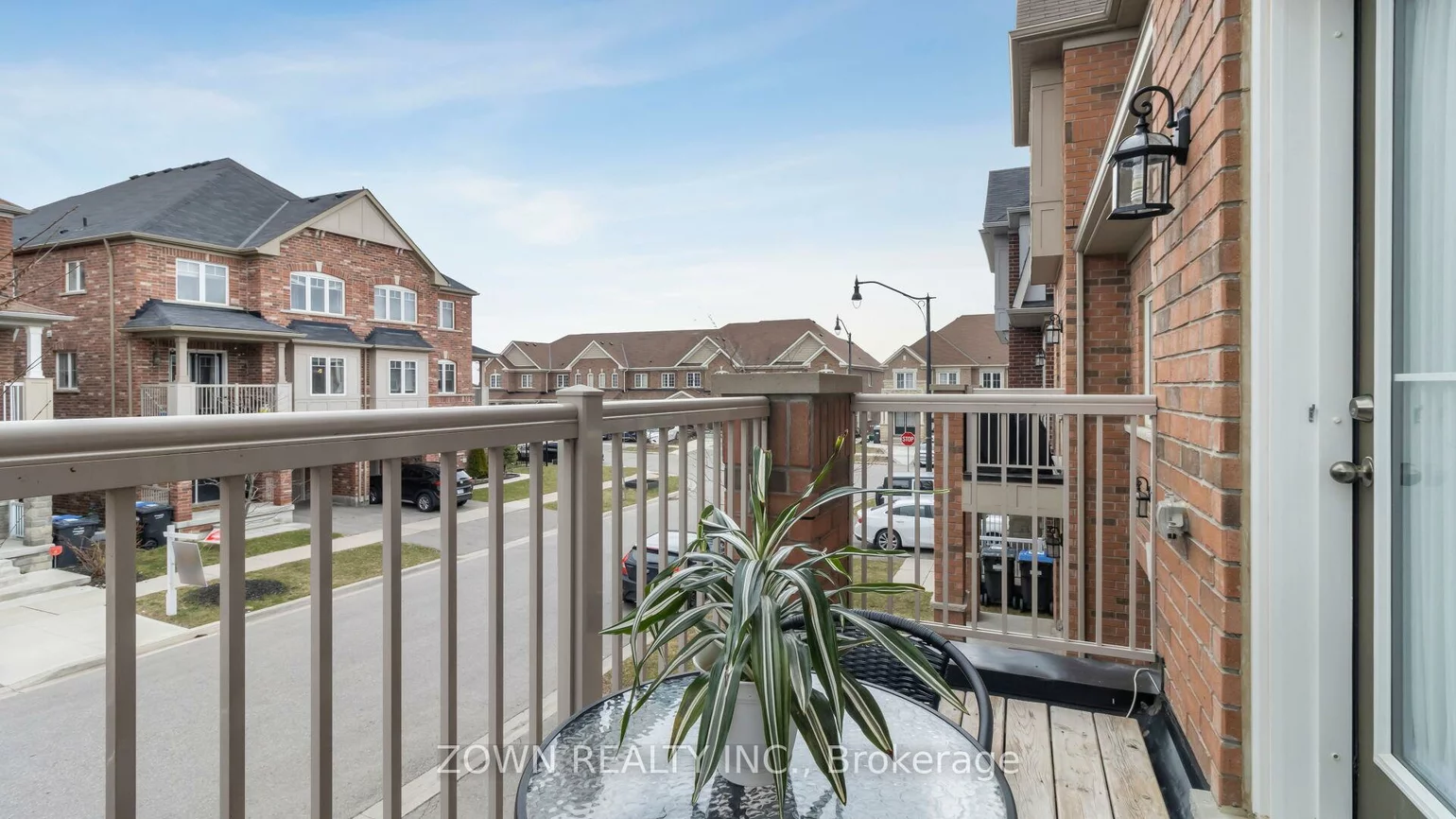 8, Francesco, Northwest Brampton, Brampton