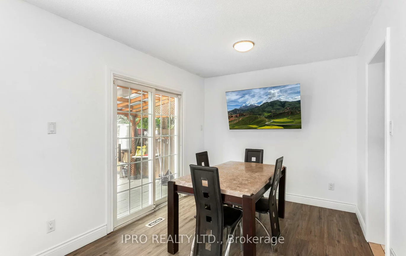 353, Rutherford, Madoc, Brampton