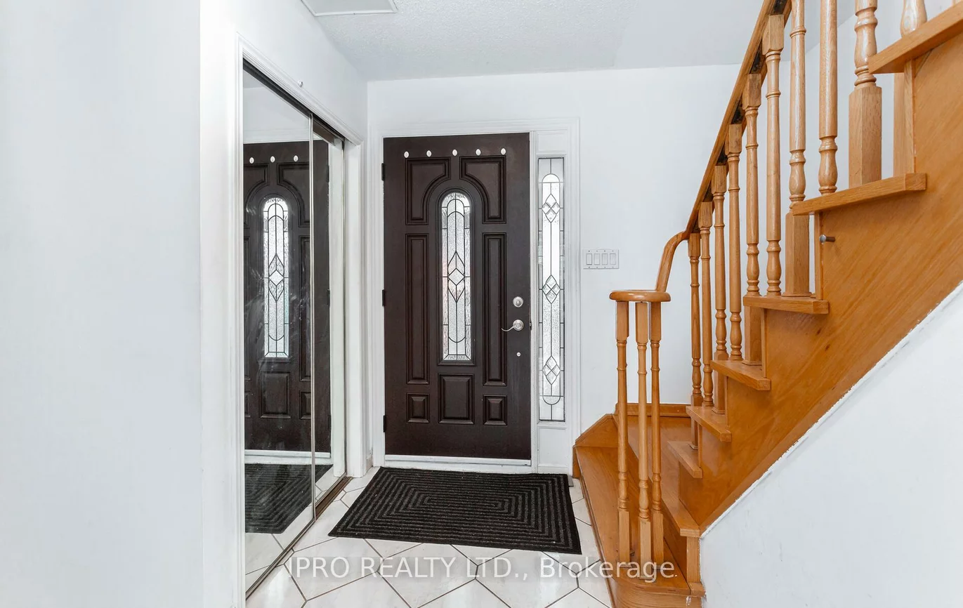 353, Rutherford, Madoc, Brampton